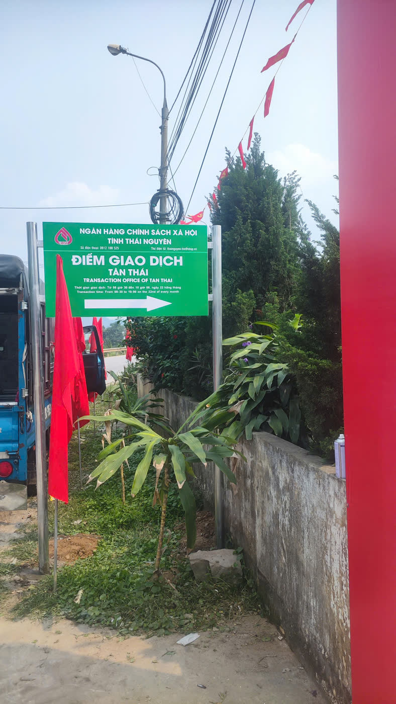 Biển chỉ dẫn Điểm giao dịch Tân Thái